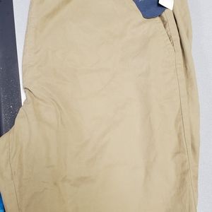Tommy Bahama Khaki 40 waist 34 length
